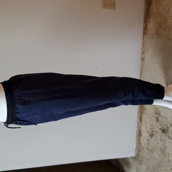 Womens Joggers - Picture 3 of 7